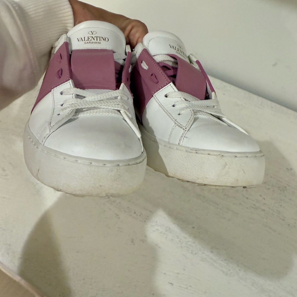 Valentino White and Pink Sneakers with Minimal Rockstuds on heel - Picture 8 of 9